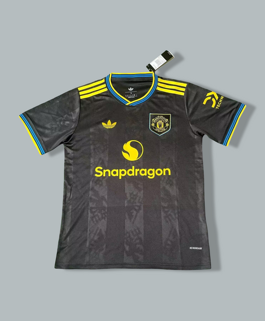 Manchester United 25/26 Second Away Kit