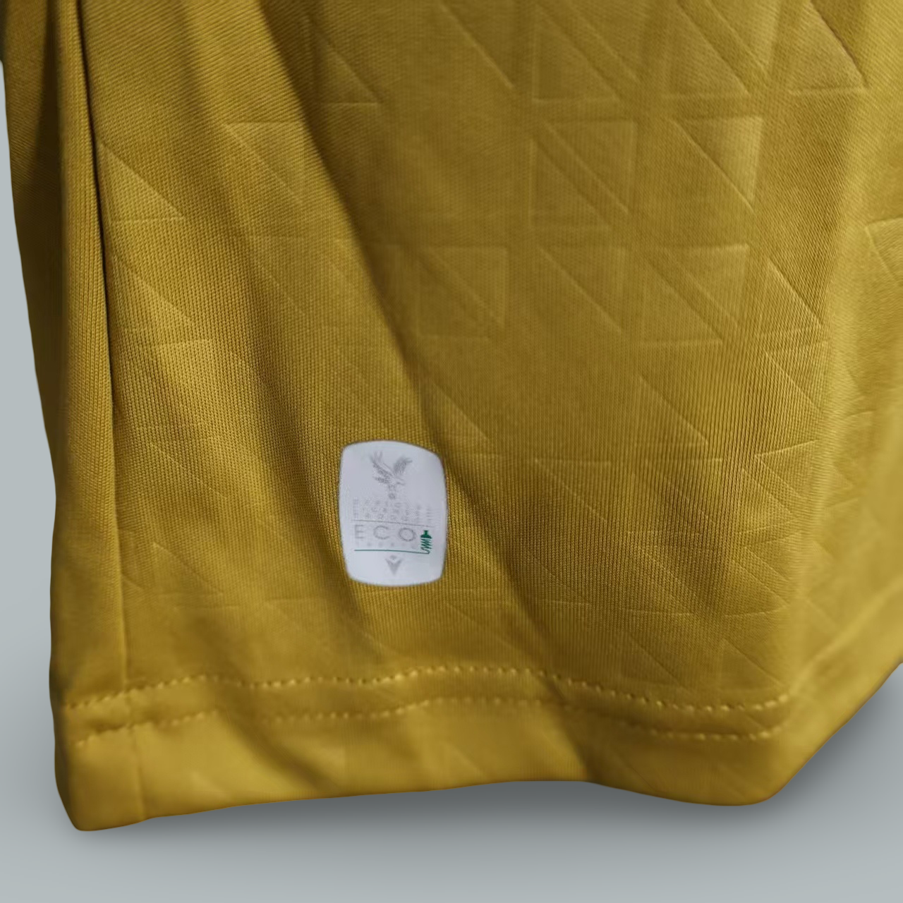 Crystal Palace 25/26 Away Player Version Premium Kit