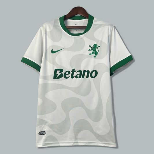 Sporting CP 25/26 Away Kit