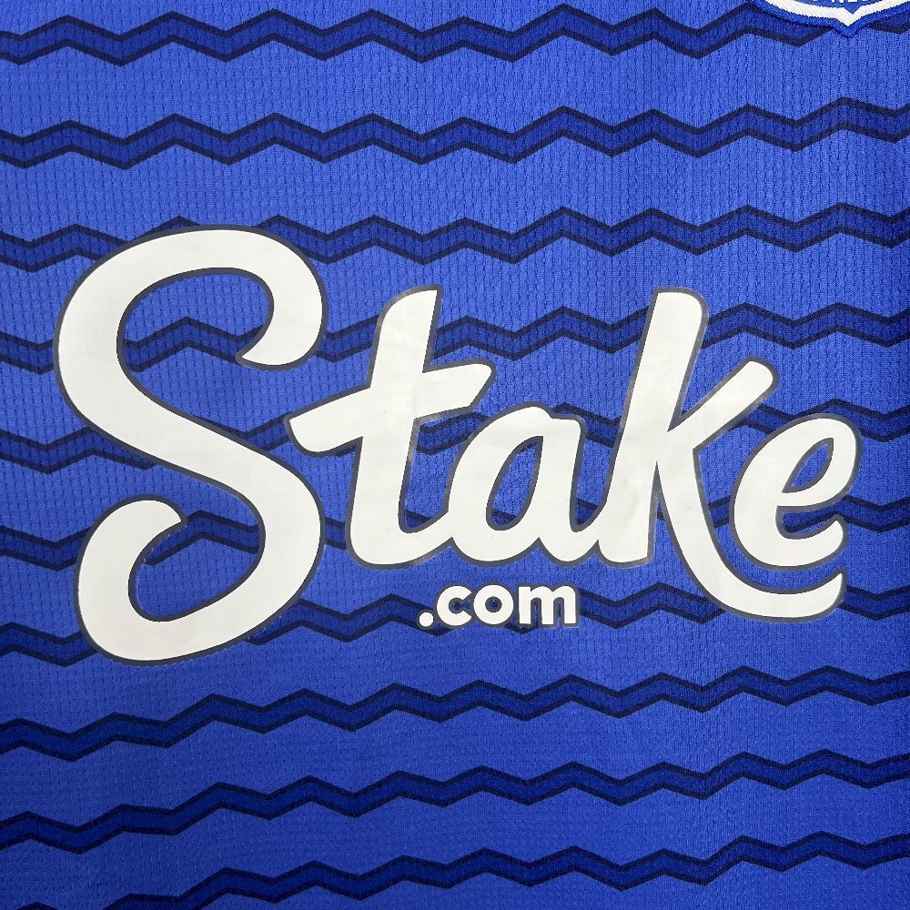 Everton 25/26 Home Kit