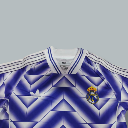 Real Madrid 25/26 "Retro Style" Premium Kids Kit
