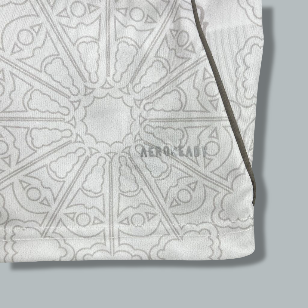 Nottingham Forest 25/26 Away Kit