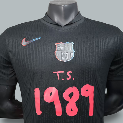 Barcelona 24/25 Away "Graffiti 1989" Player Version Premium Kit