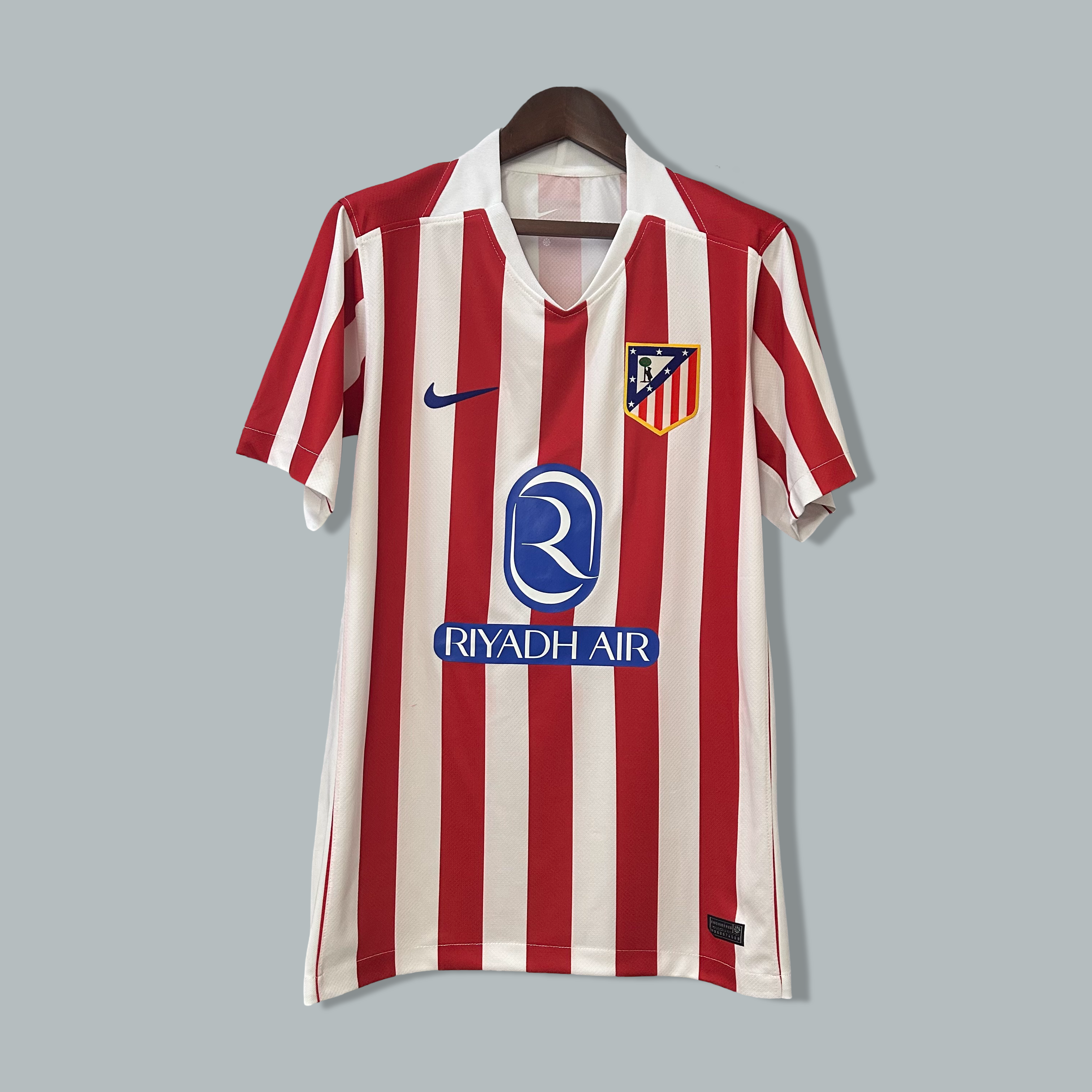Atlético Madrid 2025/26 — Frontal