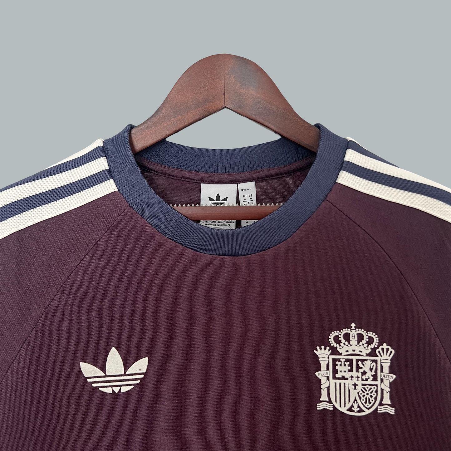 Spain 25/26 "Retro Royal" Premium T-Shirt