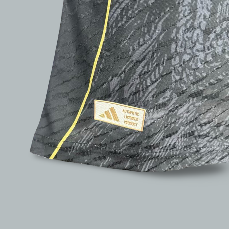 Real Madrid 24/25 "Noir Gold" Player Version Premium Kit