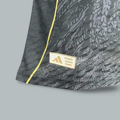 Real Madrid 24/25 "Noir Gold" Player Version Premium Kit