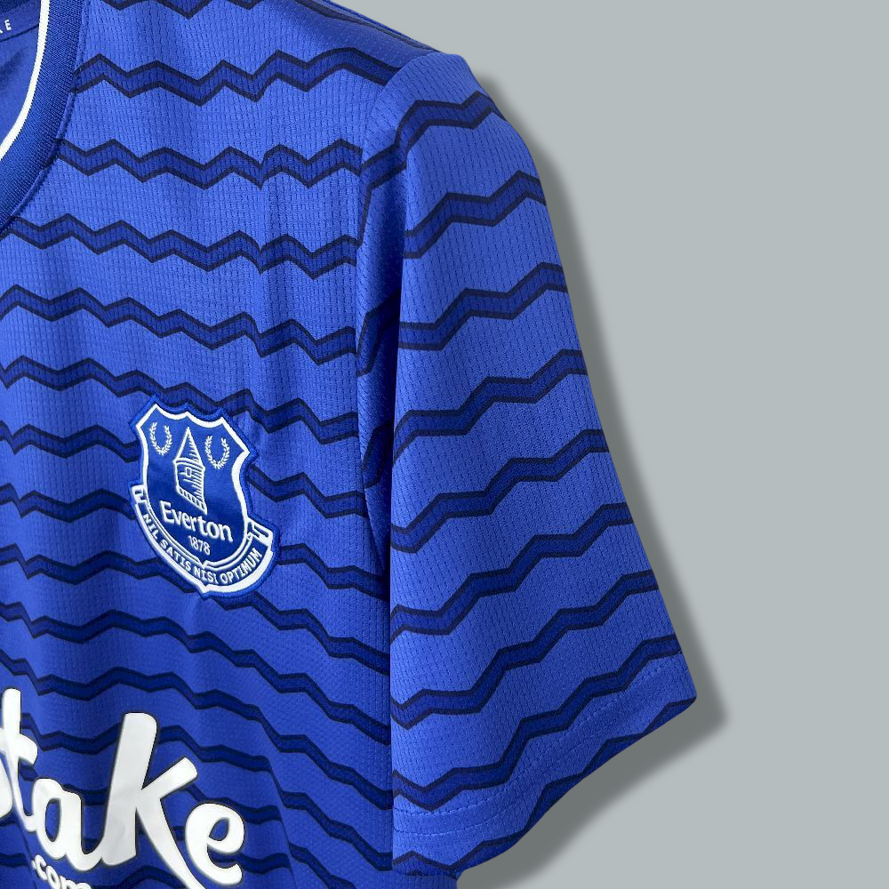 Everton 25/26 Home Kit