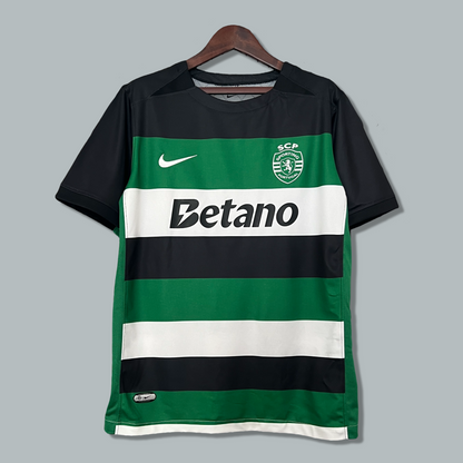 Sporting CP 24/25 Home Kit