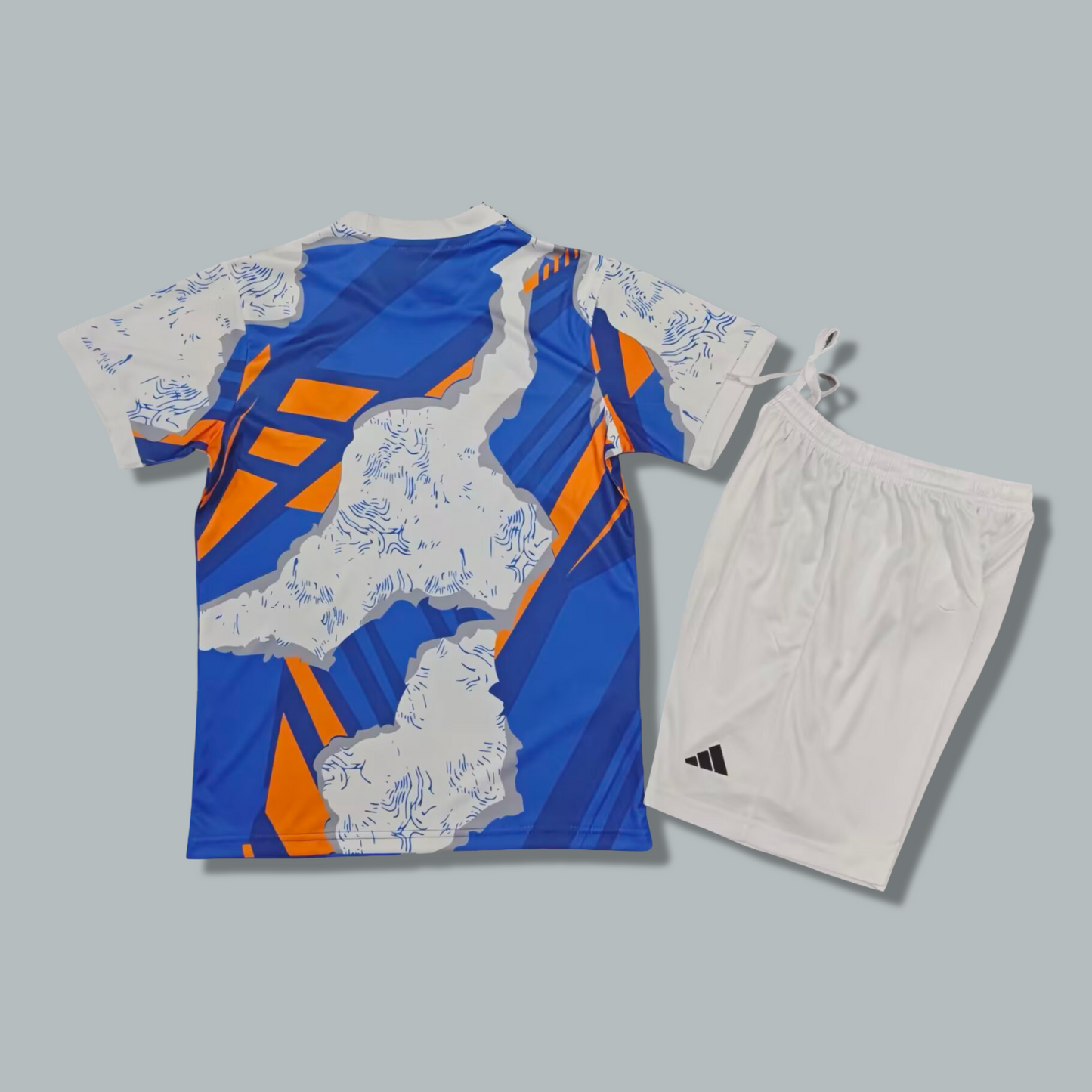 Real Madrid 25/26 "Royal Impact" Premium Kids Kit