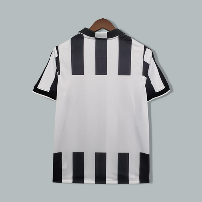 14-15 Juventus Home Retro Kit