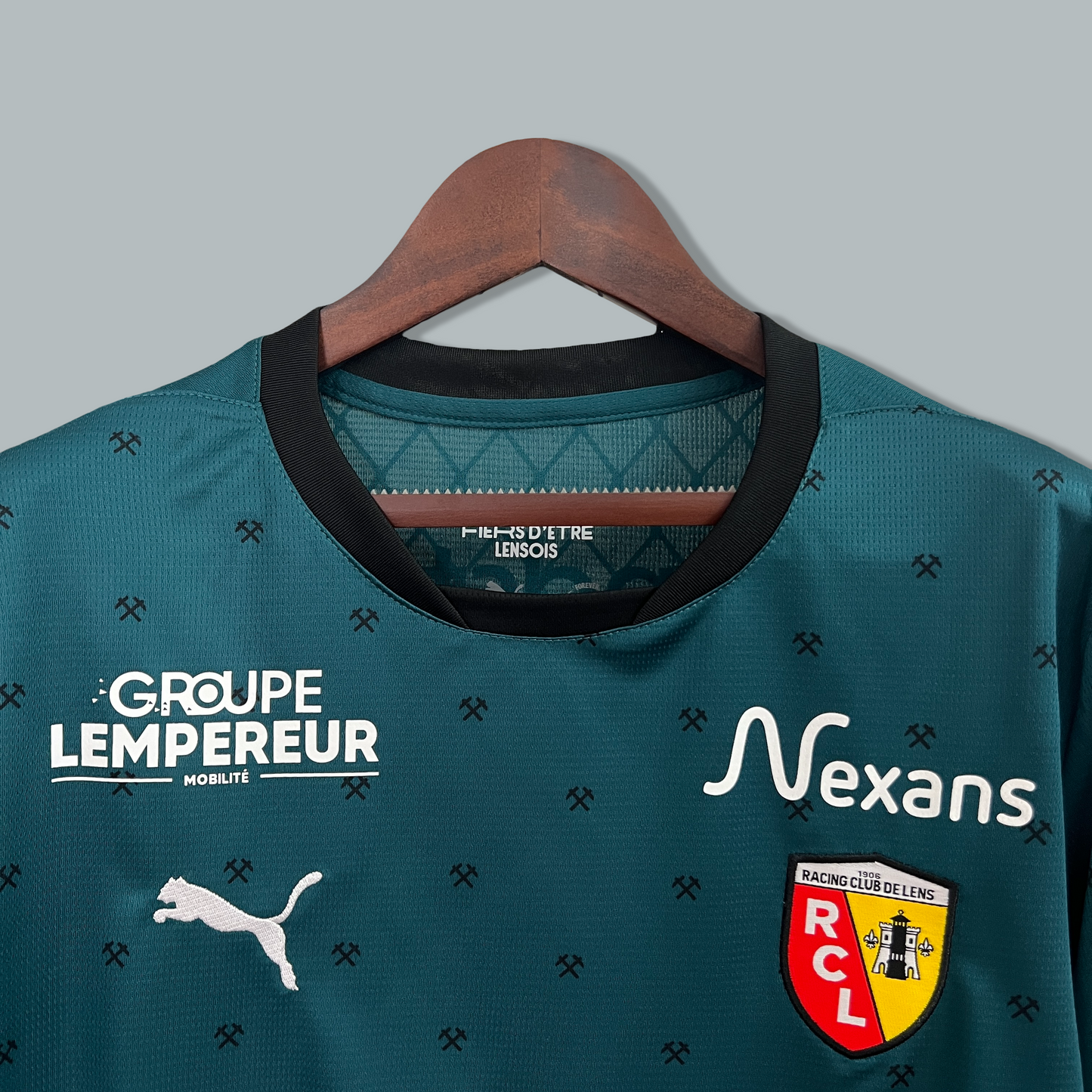 Lens 24/25 Away Kit