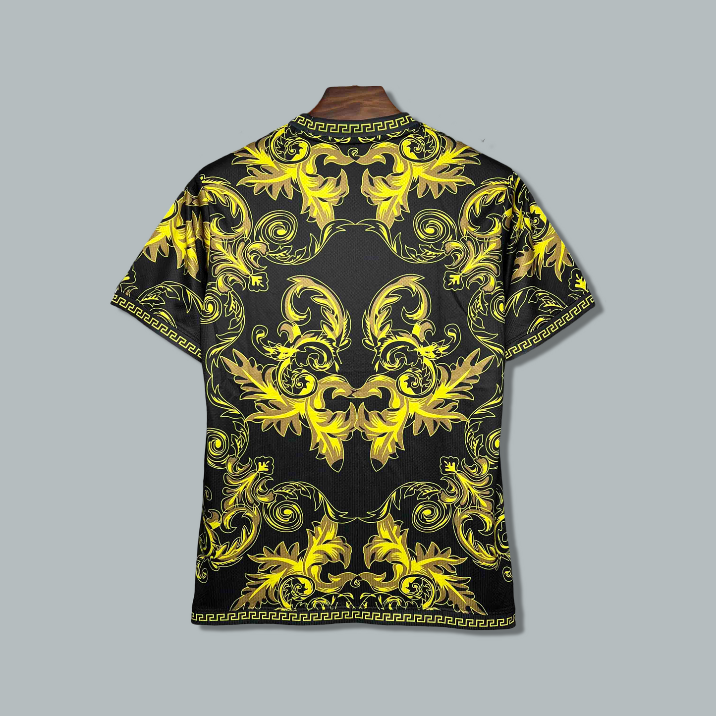 Italy 25/26 "Versace" Yellow Premium Kit