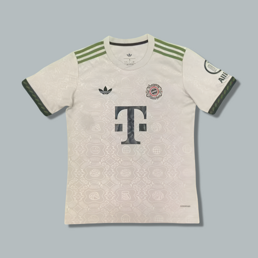 Bayern Munchen 25/26 "Apricot Beer" Premium Kit