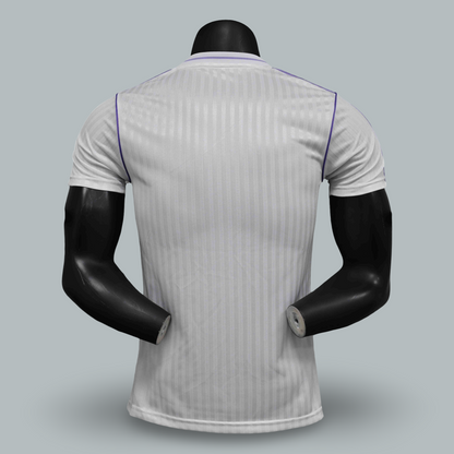 Real Madrid 25/26 "Retro Classics" Player Version Premium Kit