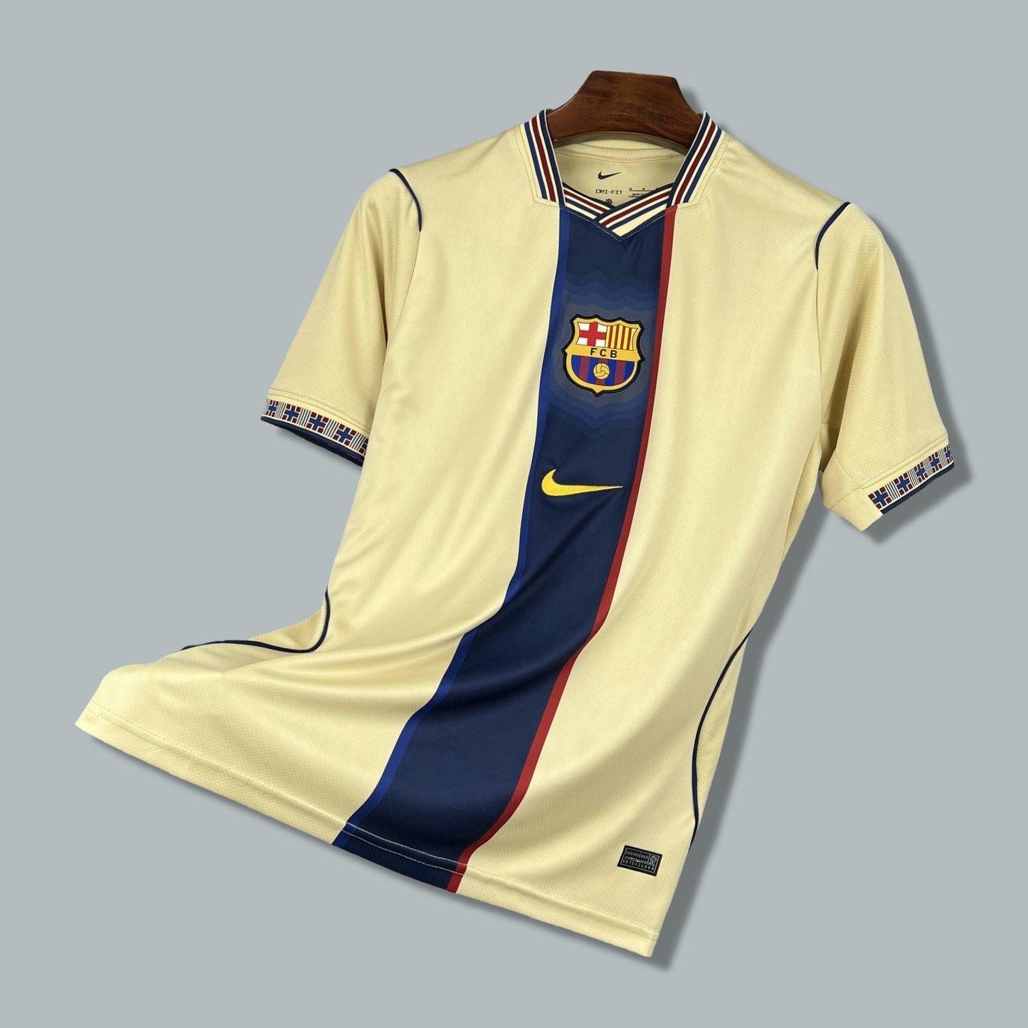 Barcelona 26/27 "Golden Catalonia" Premium Kit