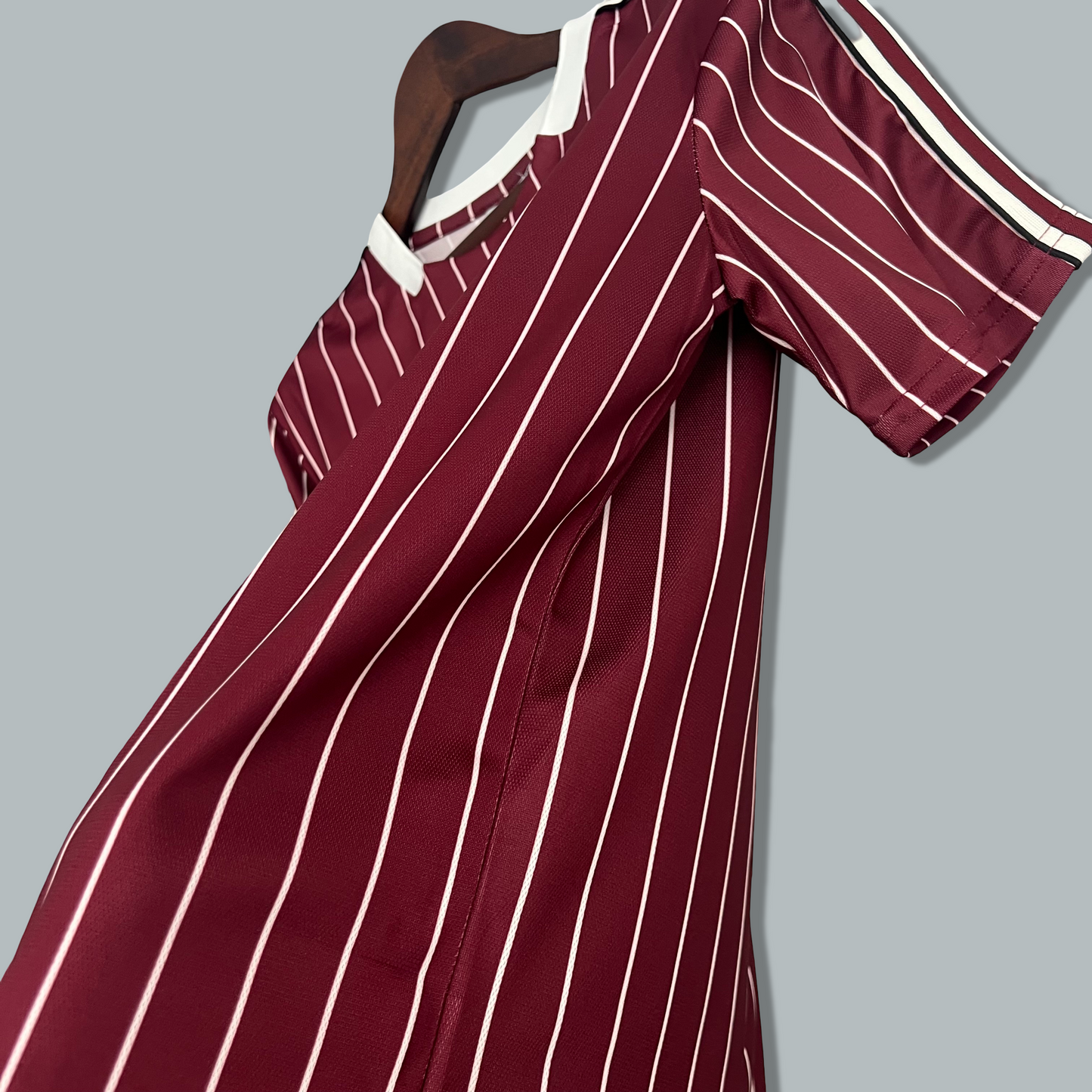 Ajax 25/26 "Vintage Burgundy Stripes" Premium Kit