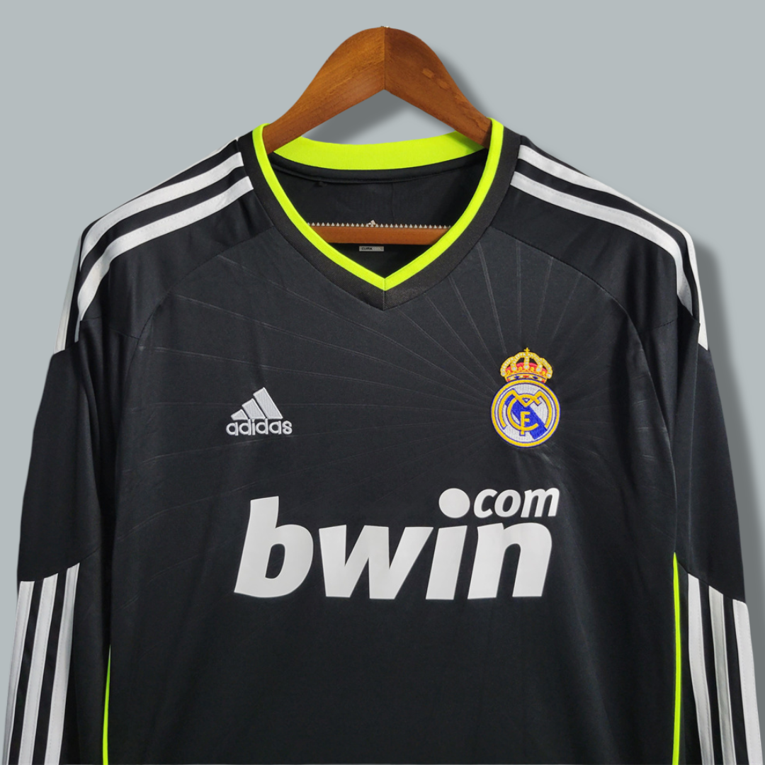 2010-2011 Real Madrid Away Long Sleeve Kit