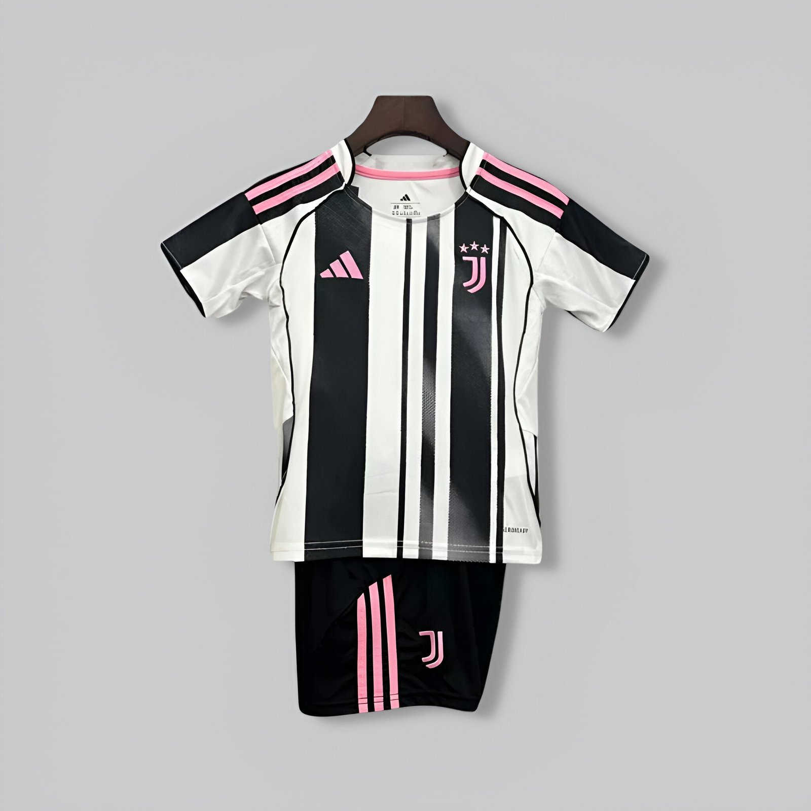 Juventus 25-26 Home Kids Kit
